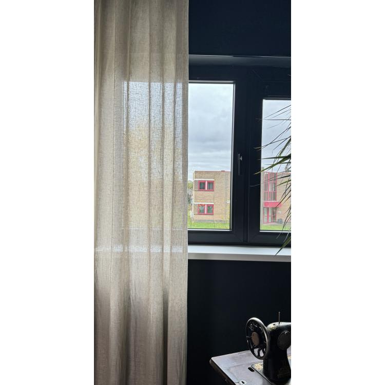 Inbetween Vitis Zand