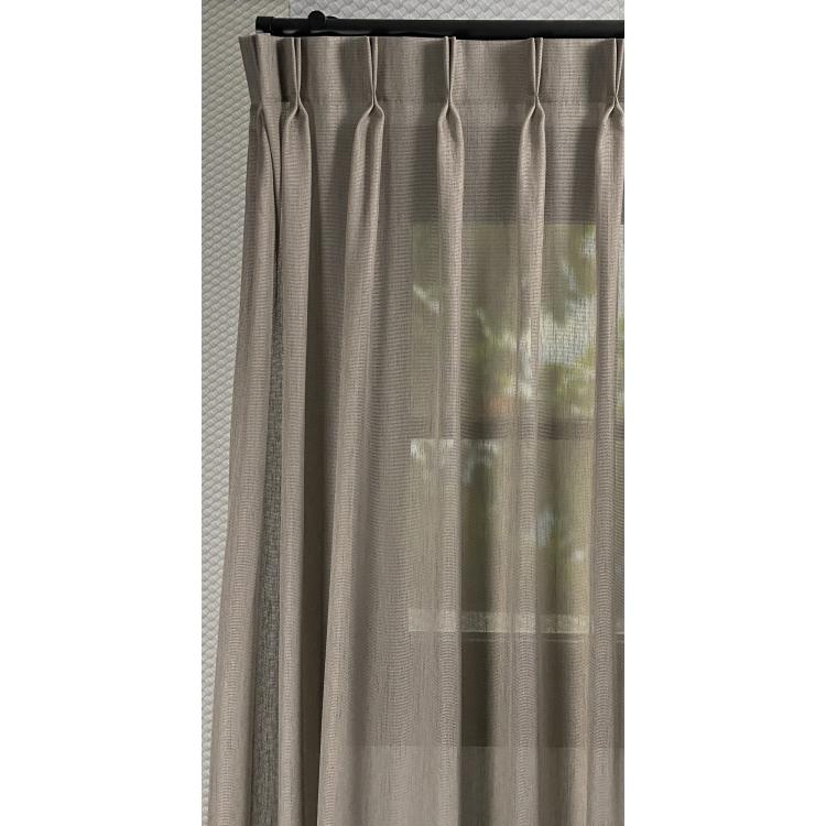 Inbetween Abelia Bruin