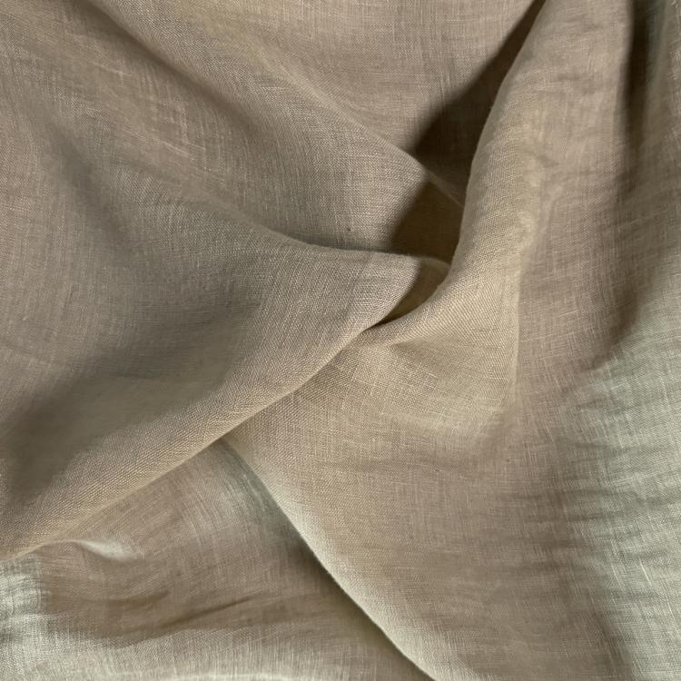 Inbetween Vitis Zand