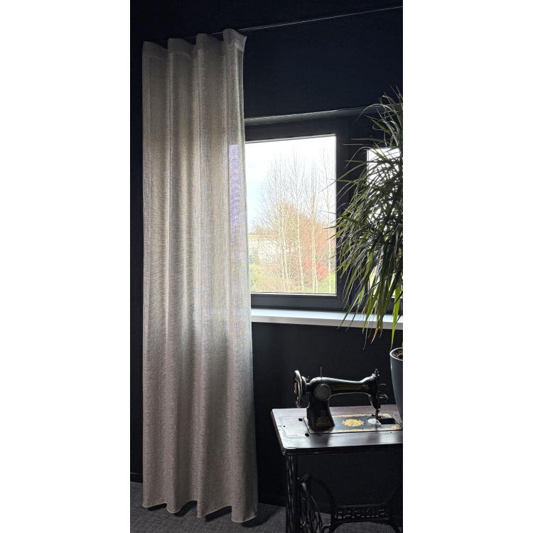 Inbetween Eran Lichtbruin