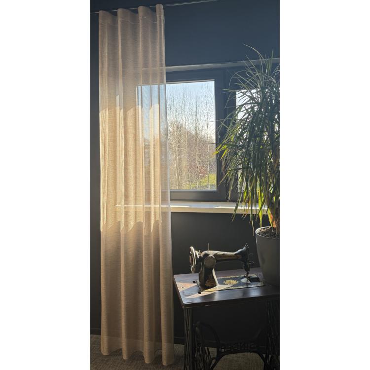 Inbetween Soli Bruin