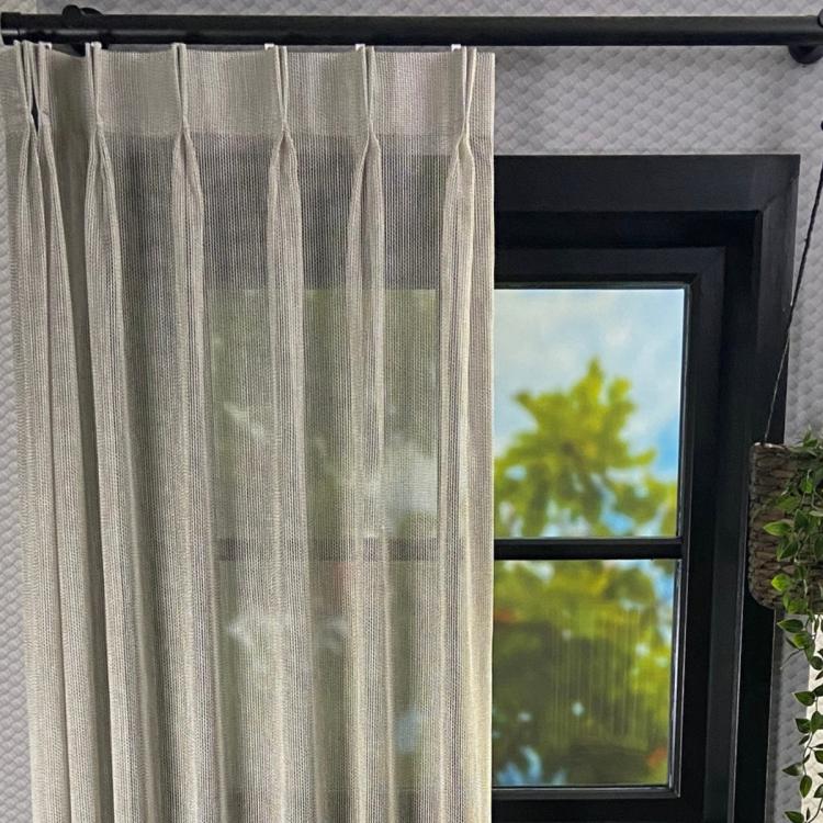 Inbetween Malva Champagne