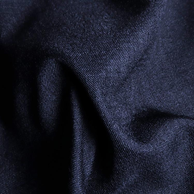 Verduisterend Rumex Zwart (FR)